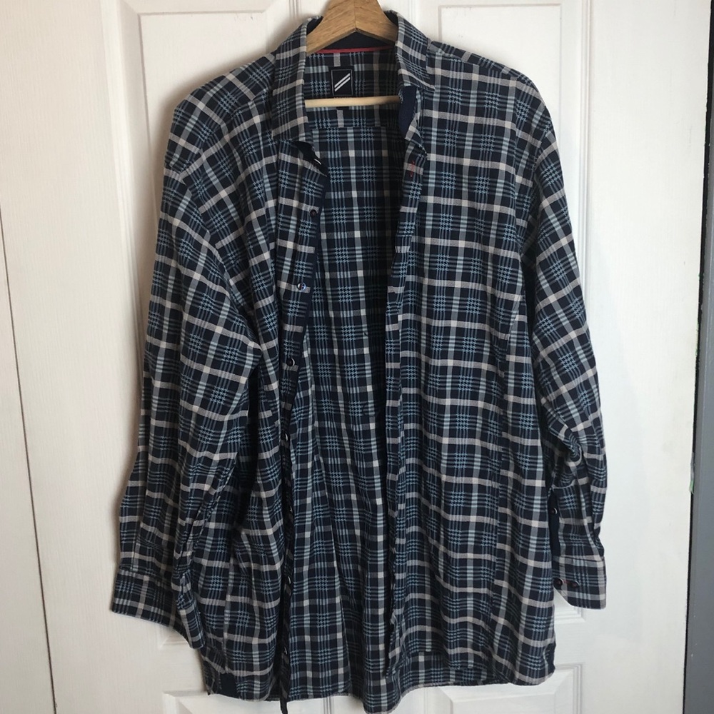 BUY 2 GET 3RD FREE 2XL Blue stripe pattern button shirt